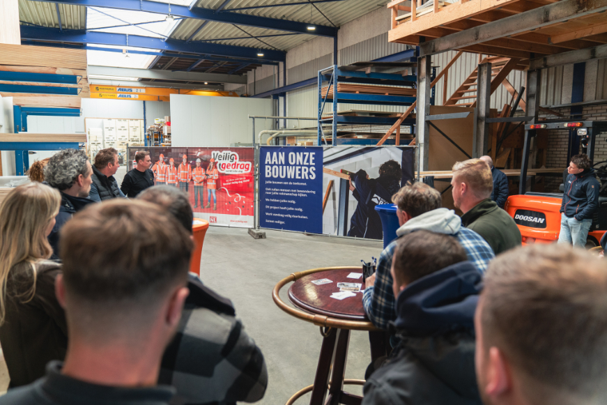 Onthulling doek Bewust Veilig-dag